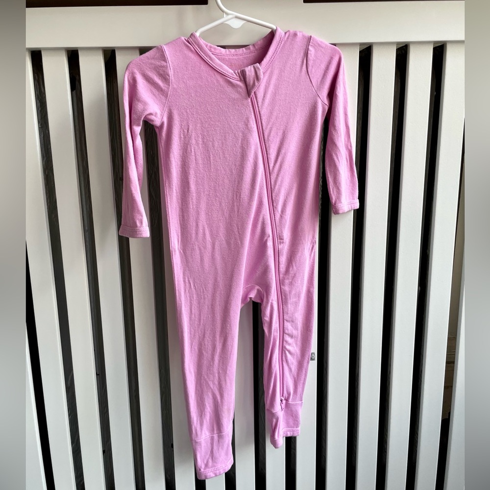 Kyte Baby Zippered Romper in Bubblegum, 6-12 m.